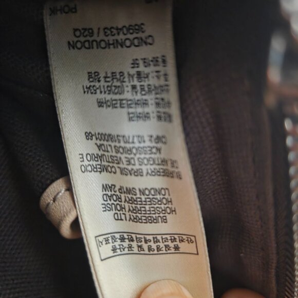 Burberry Large Horseferry Bucket Bag NWOT + Matching Wallet - Picture 8 of 13